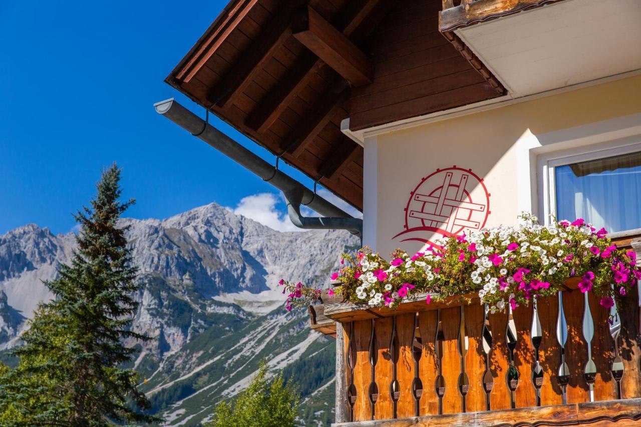 Muehlrad Appartements Ramsau am Dachstein Exterior photo