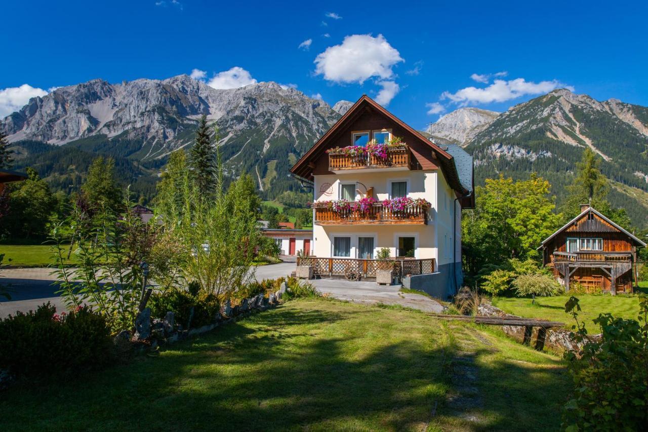 Muehlrad Appartements Ramsau am Dachstein Exterior photo